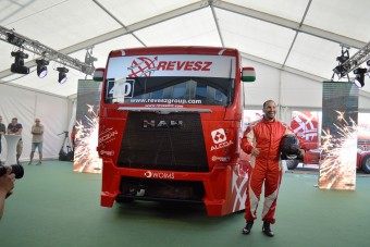 Kiss Norbi duplázott Spanyolországban