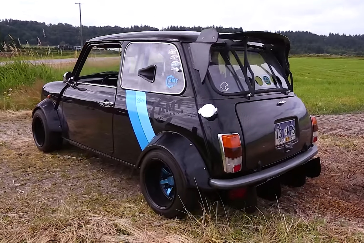 A 150 lóerős, középmotoros Minitől leteszed a hajad! 5