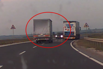 A hét horrorját vették videóra a miskolci elkerülőn