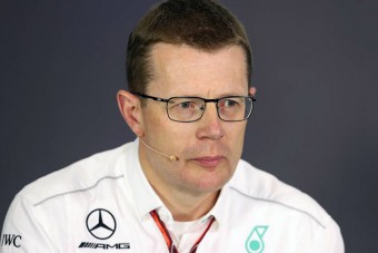 F1: A Mercedes zsenije visszautasította a Ferrarit