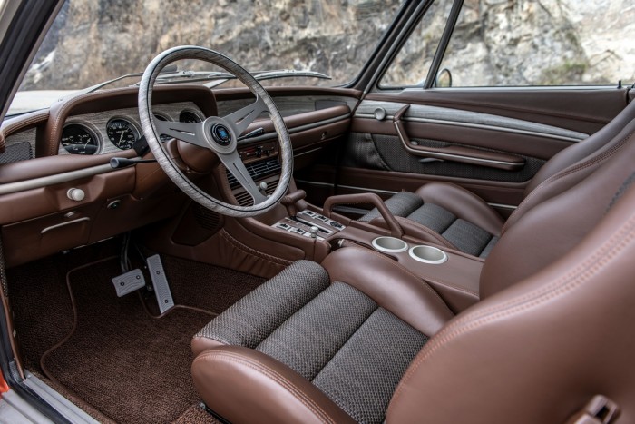 Csodálatos a Vasember egyedi BMW 3.0 CS-e 6