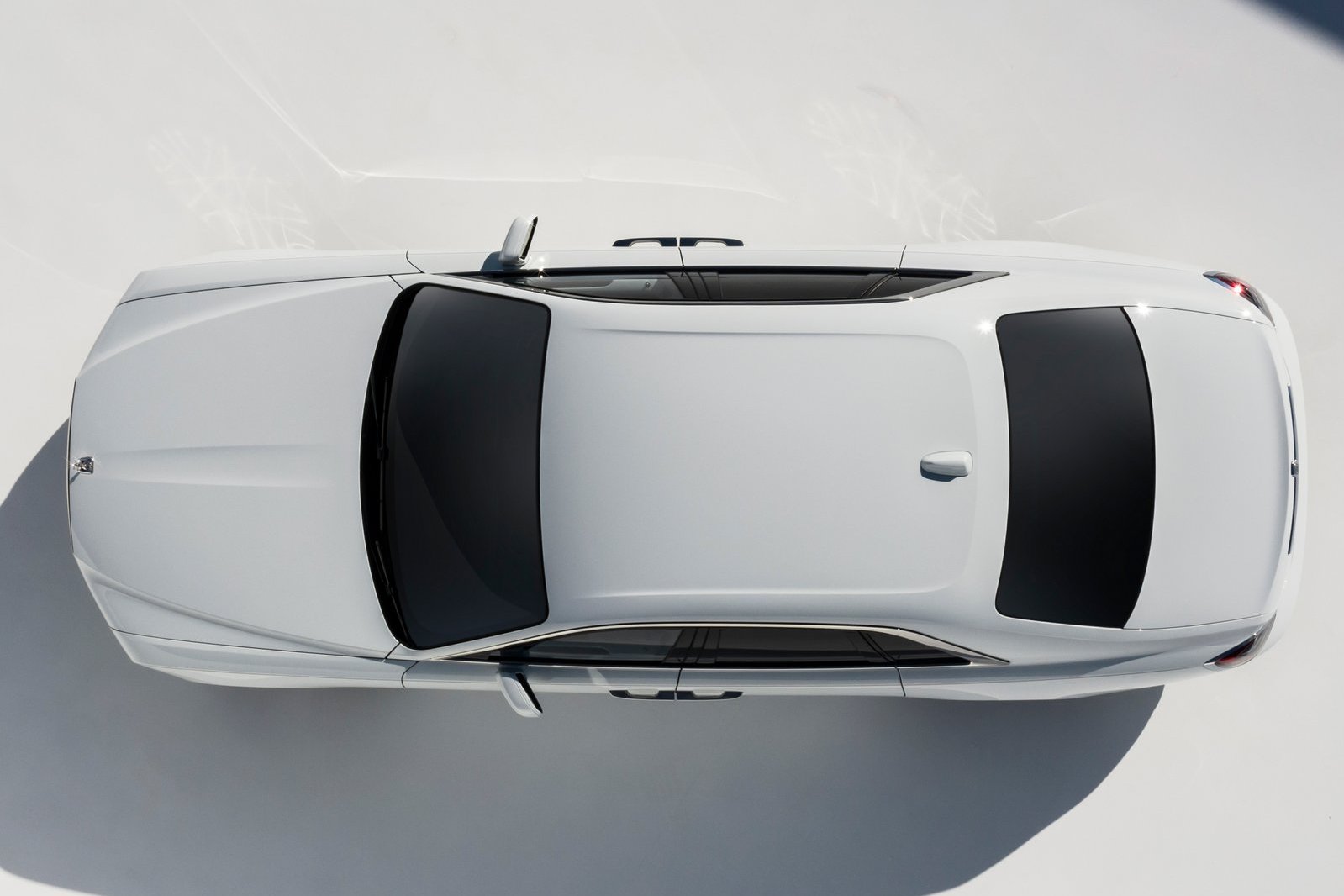 Rolls-Royce Ghost: mindene új, csak a dizájnja nem 6
