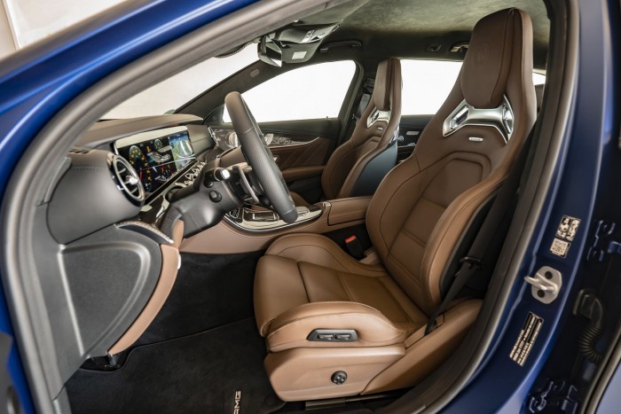 Egyszerre újult meg a Mercedes-AMG E-osztály teljes palettája 7