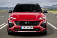 Megújult a Hyundai emelt hasú kisautója 35