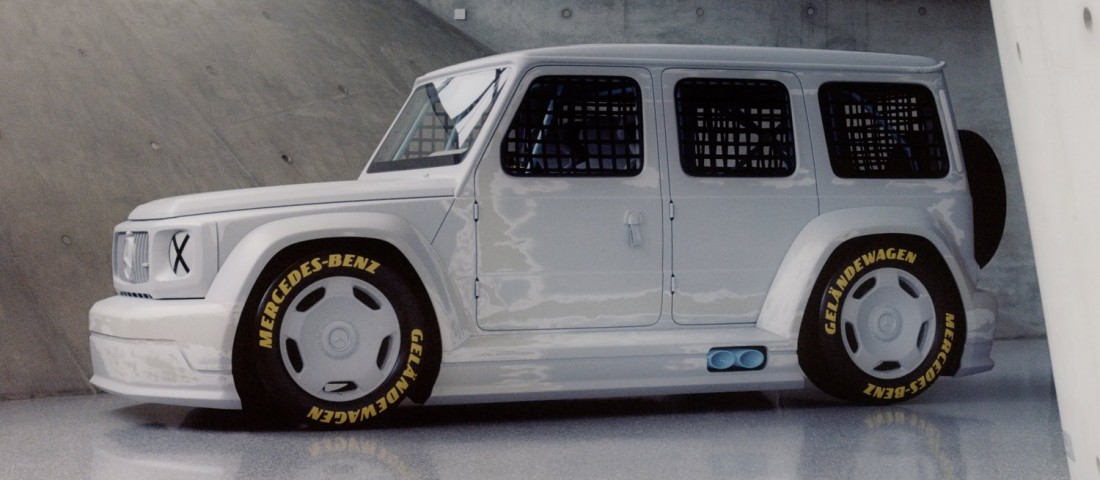 Extrém Mercedest tervezett a divatpápa