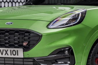 Váratlan típusából készített sportautót a Ford