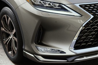 Újabb sportos terepjáró a Lexustól