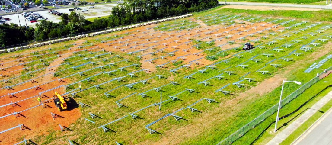 Négy és fél hektáron termel áramot az autógyártó