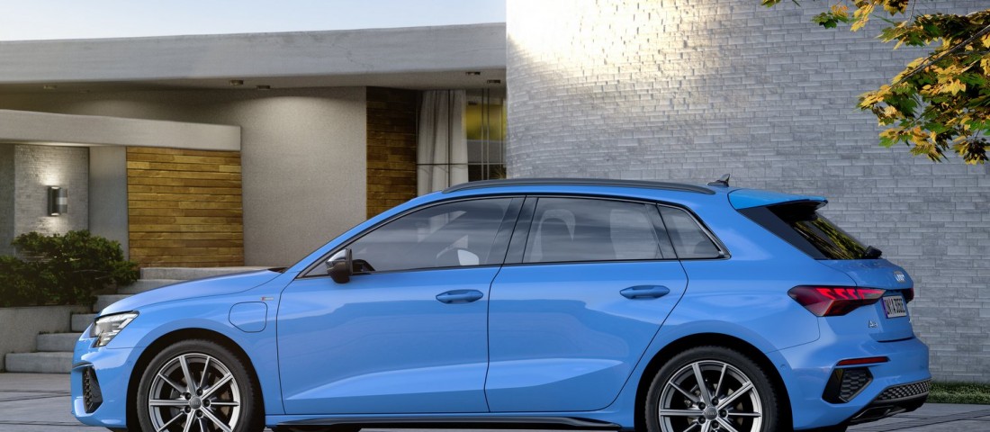 Messzebb jut az Audi plug-in hibrid ferdehátúja