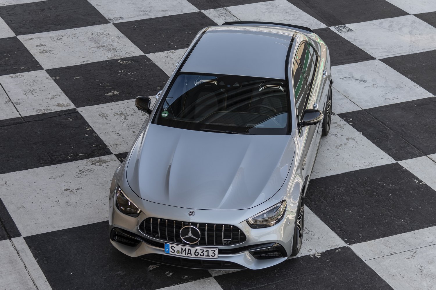 Egyszerre újult meg a Mercedes-AMG E-osztály teljes palettája 21