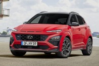 Megújult a Hyundai emelt hasú kisautója 23