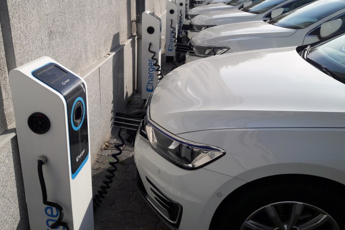 A koronavírus a céges autók piacát is felforgatta