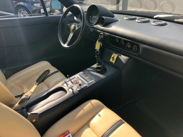 Egy vagyont kérnek a legrondább, de egyben legritkább Ferrariért 3