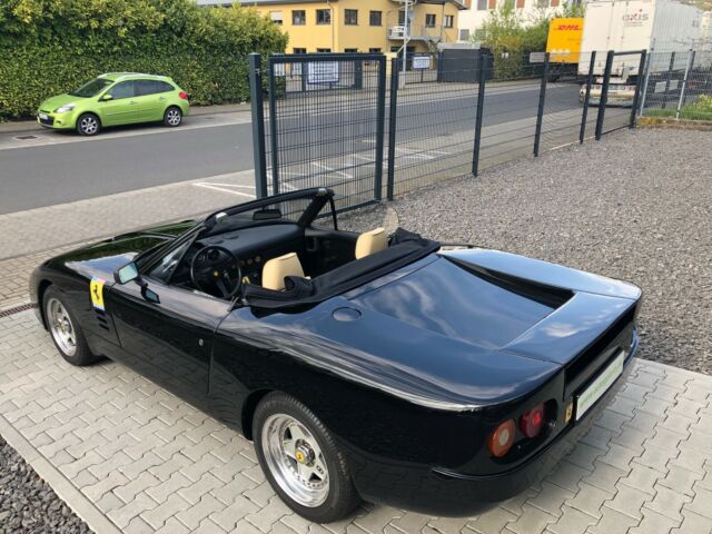 Egy vagyont kérnek a legrondább, de egyben legritkább Ferrariért 2