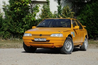 A terepralira készített Peugeot 405-ös nem jutott el az éles bevetésig