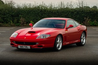 Kéne Richard Hammond piros Ferrarija?