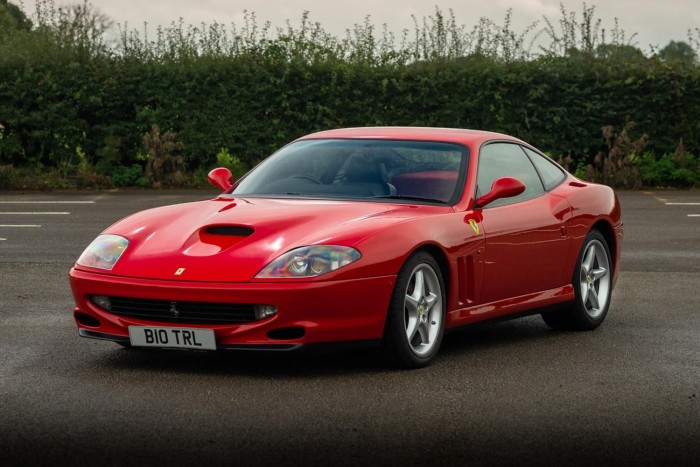 Kéne Richard Hammond piros Ferrarija?