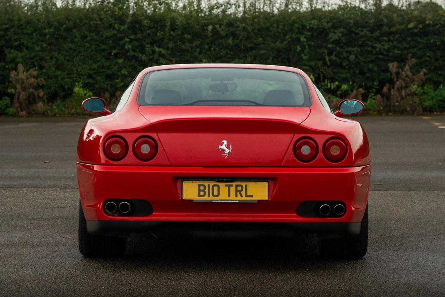 Kéne Richard Hammond piros Ferrarija? 13