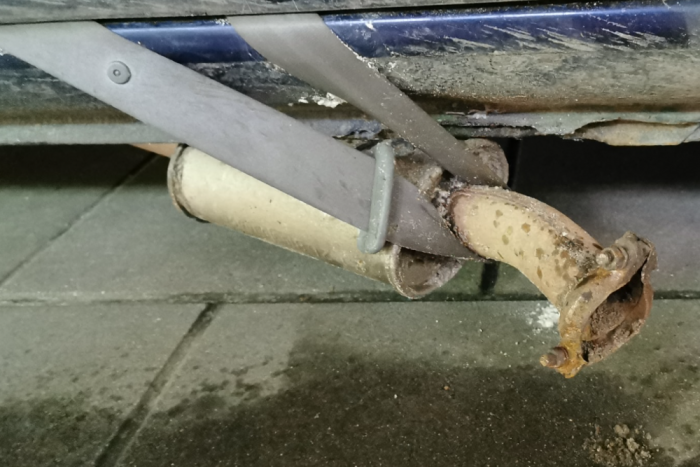 12 friss, sírva röhögős fotó a műhelyek poklából