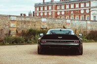 Mesés a legerősebb kéziváltós Aston Martin 21