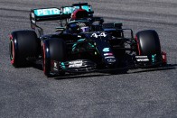 F1: Csapattársa pechjének örül Hamilton 1