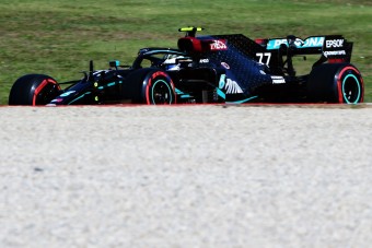 F1: Háromból három Bottasnak