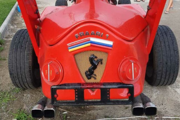 Ennél az F1-es Ferrari-replikánál meghökkentőbbet ma nem látsz