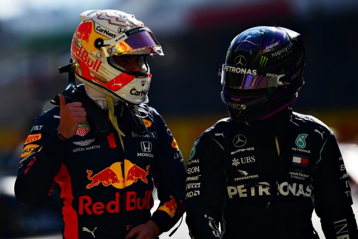 F1: Verstappen is kiállt Hamilton mellett