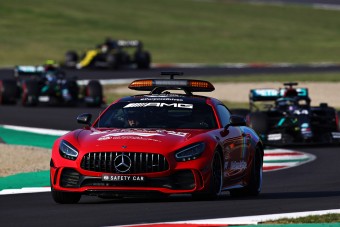 F1: Nem változtatnak a kifogásolt szabályon