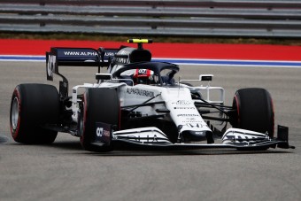 Újabb F1-es versenyző kapta el a koronavírust