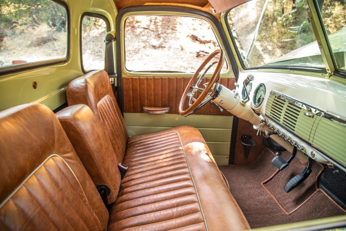 430 lóerő 70 éves Chevrolet-ben 6