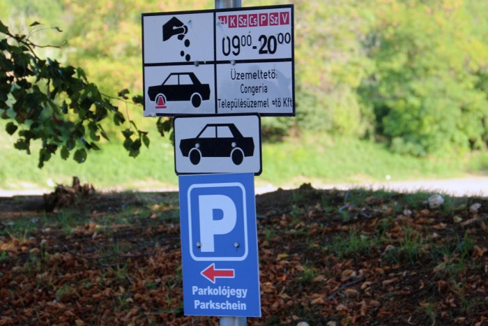 Szerdától ingyenes parkolás az egész országban