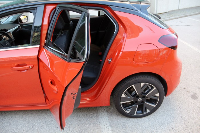Későn ébredt az Opel, de nagyot lép a többiek után 14 Későn ébredt az Opel, de nagyot lép a többiek után 14