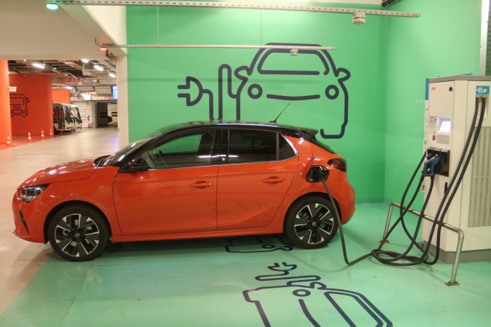 Későn ébredt az Opel, de nagyot lép a többiek után 15 Későn ébredt az Opel, de nagyot lép a többiek után 15