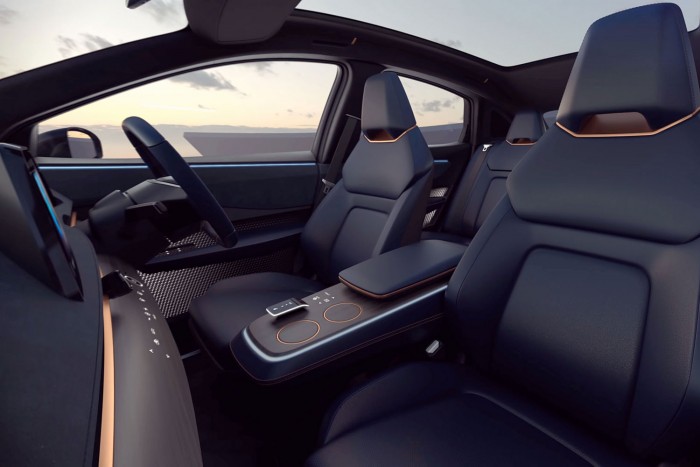 Magyar menedzser veri el a Teslát? 7