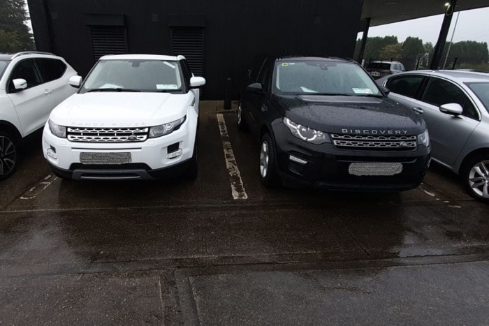 Több mint 170 autót foglaltak le pénzmosás miatt az ír rendőrök 6