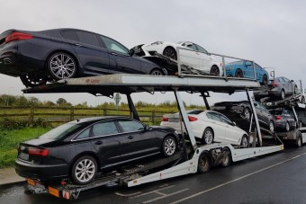 Több mint 170 autót foglaltak le pénzmosás miatt az ír rendőrök