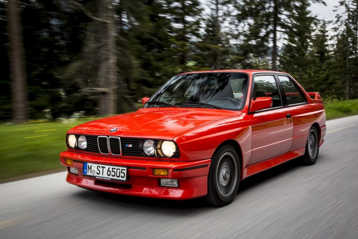 Így lett a BMW M3-as sportkupéból izomszedán 2 Így lett a BMW M3-as sportkupéból izomszedán 2