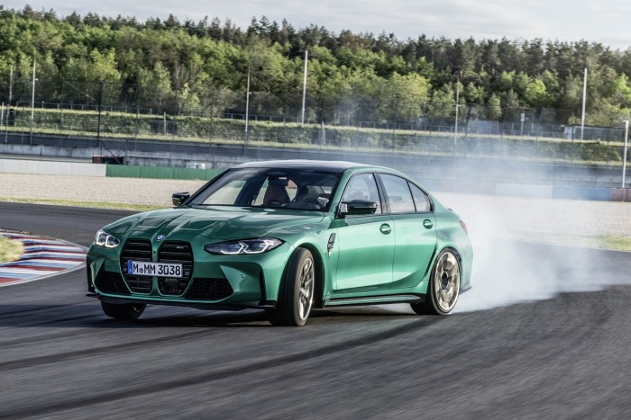 Így lett a BMW M3-as sportkupéból izomszedán 8 Így lett a BMW M3-as sportkupéból izomszedán 8