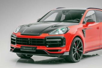 A Mansory elől nem menekülhetett a Porsche Cayenne sem