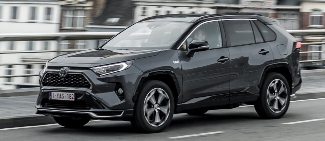 Rekordokat dönt a legújabb hibrid terepjáró