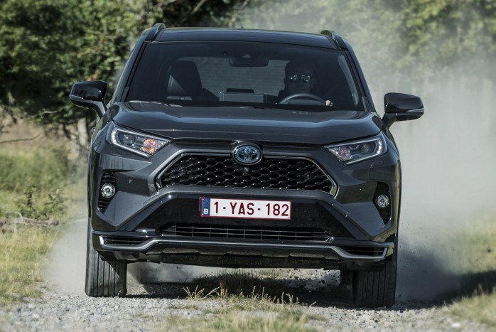 Rekordokat dönt a legújabb hibrid terepjáró 9