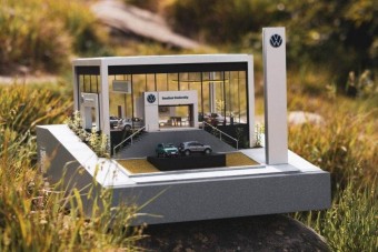 Itt a világ legfurcsább autókereskedése