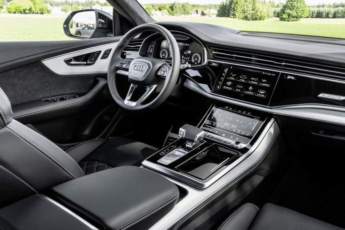 Konnektoros hibriddel bővít az Audi zászlóshajója 7