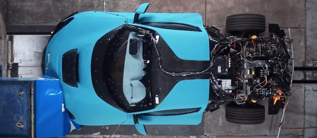 Rommá törték a világ legfejlettebb villanyautóját