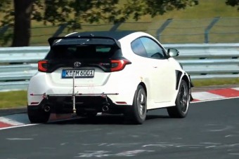 Igazi zsebrakétát épít a Toyota