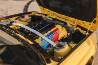 Jól áll a sorhatos motor a sárga E30 M3-nak 19