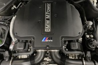 Kevés szebb BMW van a Z8-asnál 41