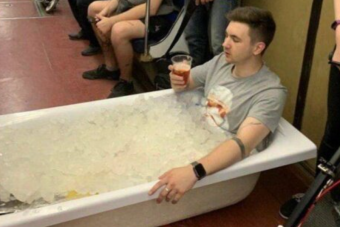 18 vicces fotó mutatja, mennyire durva arcok jöhetnek szembe a moszkvai metrón