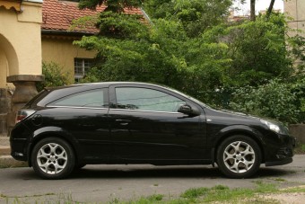 Másfél millióért izgalmas, megbízható használt autó egyetemre járáshoz?